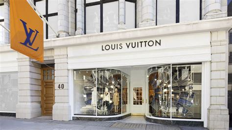 louis vuitton london store location|what stores carry louis vuitton.